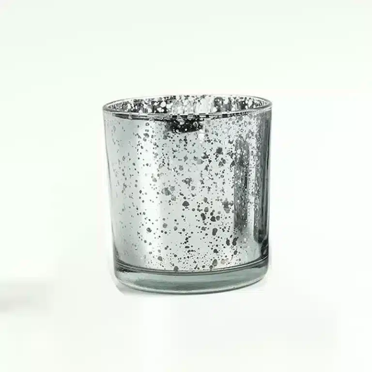 Szklanka z efektem metalicznym w kolorze srebra